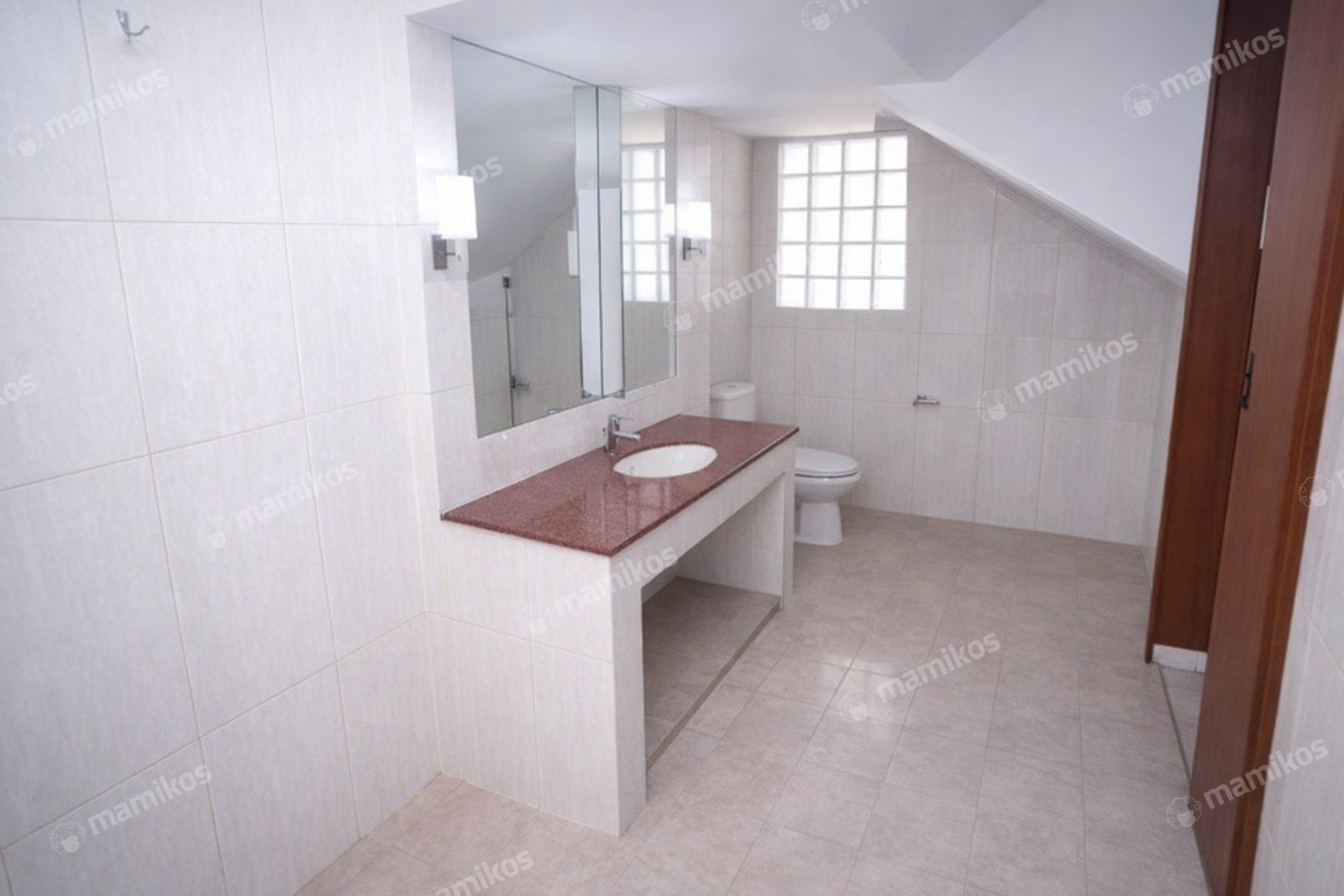 Rumah Sertifikat SHM 7 Kamar Tidur 4 Kamar Mandi Tamansari Jakarta Barat - Photo 3