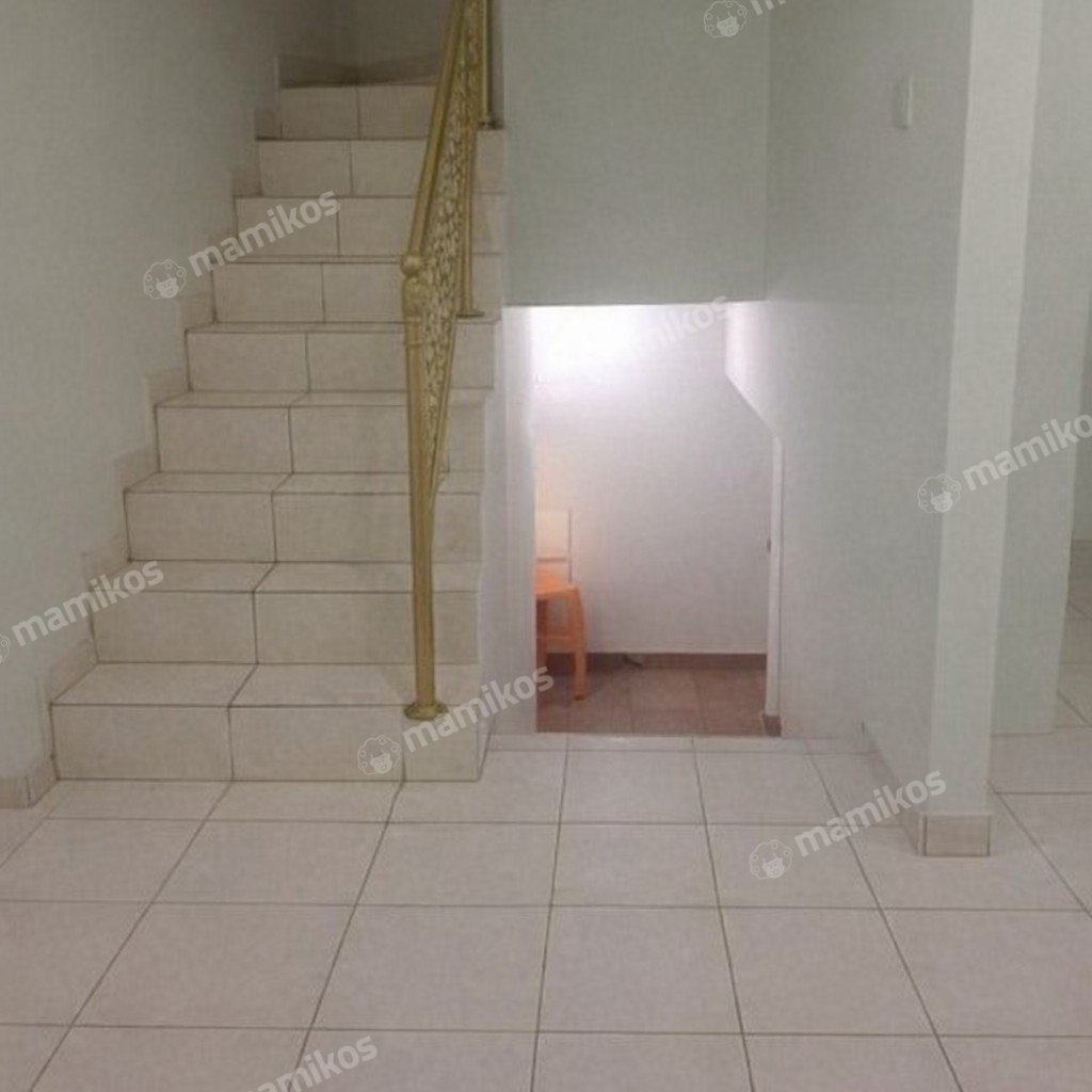 Rumah Sertifikat SHM 3 Kamar Tidur 3 Kamar Mandi Duri Kepa Jakarta Barat - Photo 2