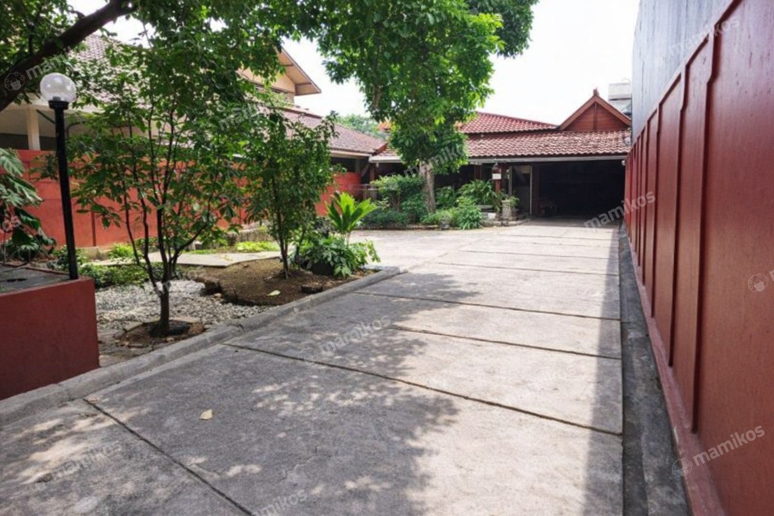 Rumah Sertifikat SHM 3 Kamar Tidur 2 Kamar Mandi Ciracas Jakarta Timur