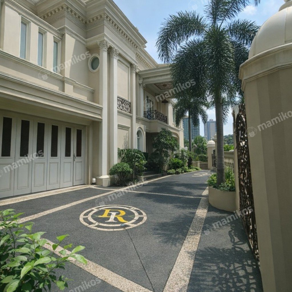 Rumah Sertifikat SHM 5 Kamar Tidur 5 Kamar Mandi Duren Sawit Jakarta Timur - Photo 2