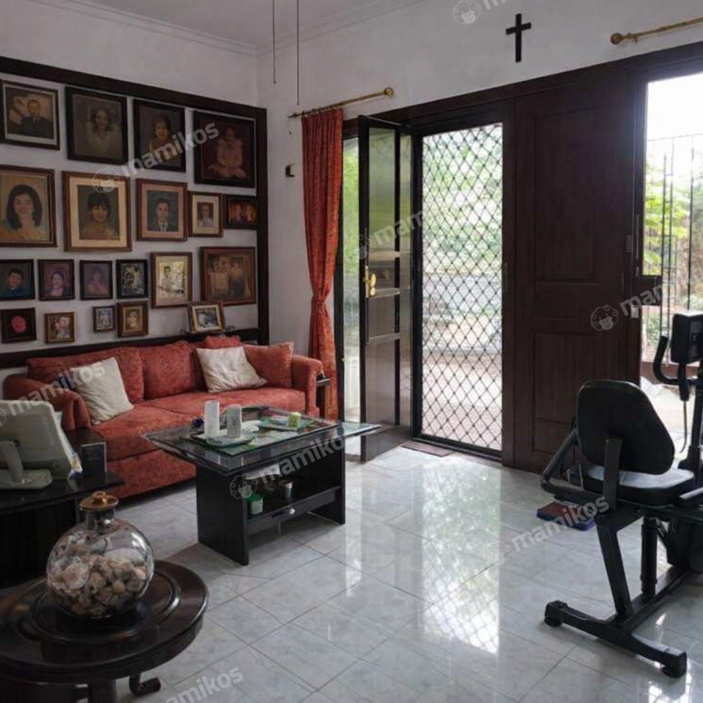 Rumah Sertifikat SHM 4 Kamar Tidur 2 Kamar Mandi Kebon Jeruk Jakarta Barat - Photo 3