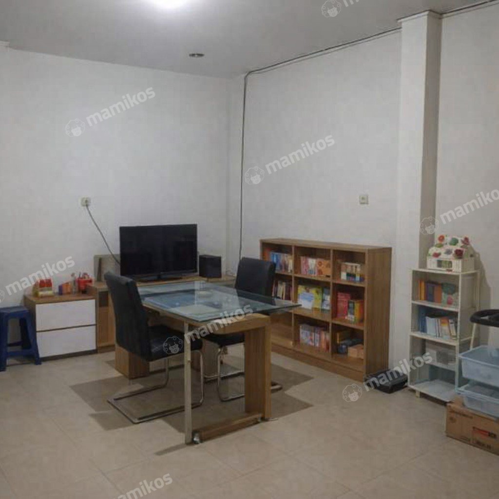 Rumah Sertifikat SHM 4 Kamar Tidur 3 Kamar Mandi Daan Mogot Jakarta Barat - Photo 5