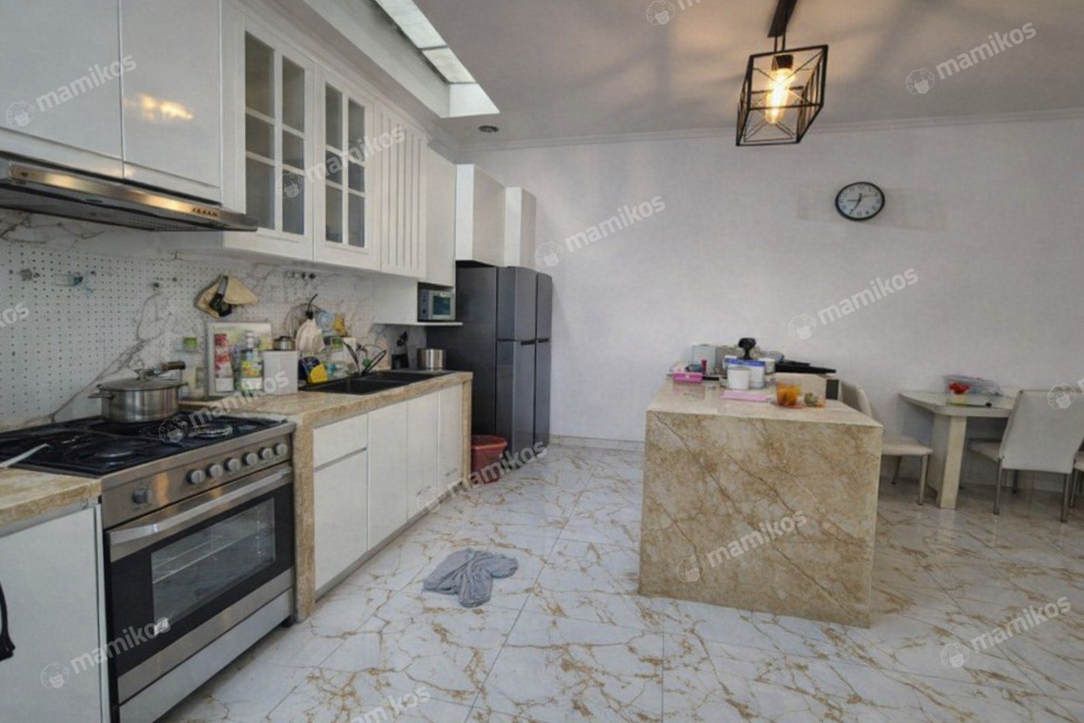 Rumah Sertifikat SHM 3 Kamar Tidur 3 Kamar Mandi Kelapa Gading Jakarta Utara