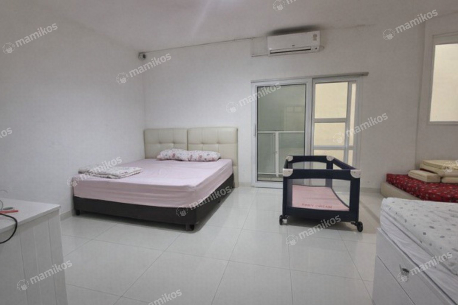 Rumah Sertifikat SHM 3 Kamar Tidur 3 Kamar Mandi Kelapa Gading Jakarta Utara - Photo 2