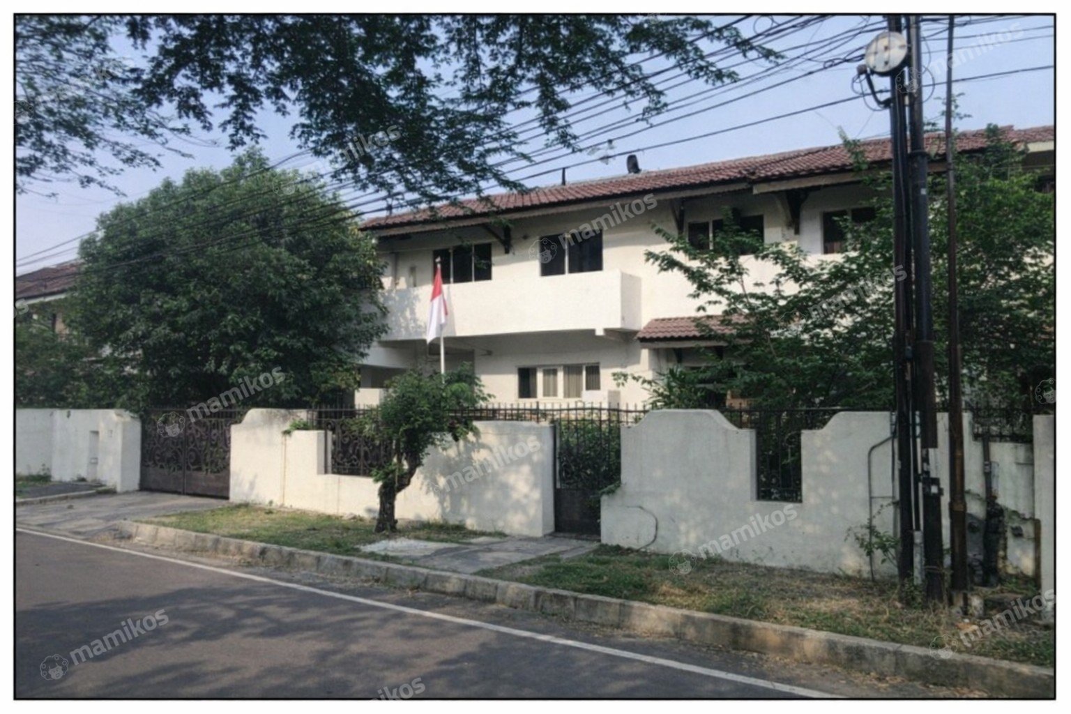 Rumah Sertifikat SHM 4 Kamar Tidur 4 Kamar Mandi Duren Sawit Jakarta Timur - Photo 4