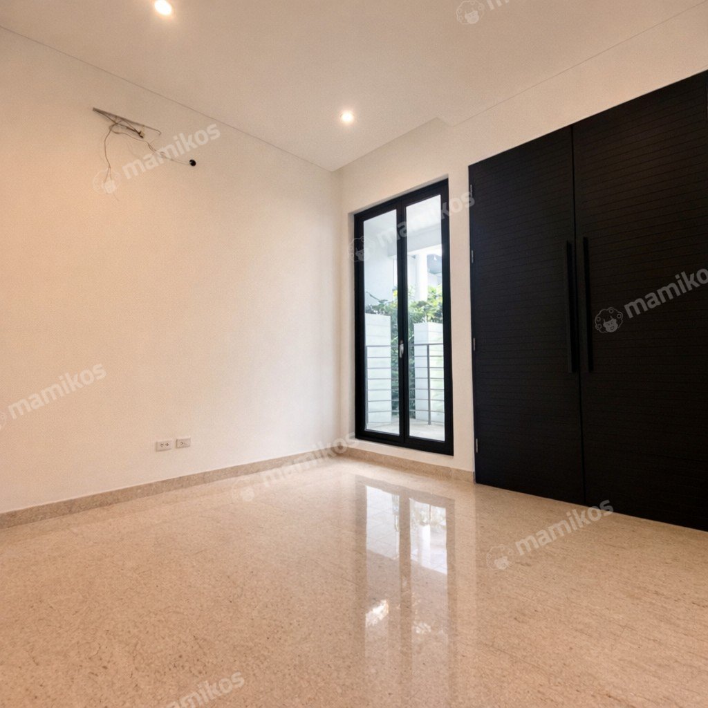 Rumah Sertifikat SHM 5 Kamar Tidur 5 Kamar Mandi Cipete Jakarta Selatan - Photo 3