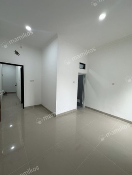 Rumah 4KT 3KM Tanjung Duren Jakarta Barat - Photo 2