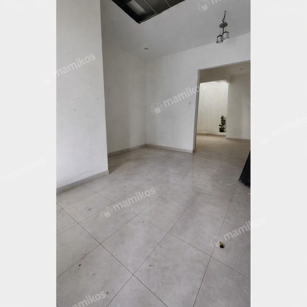 Rumah Sertifikat SHM 3 Kamar Tidur 2 Kamar Mandi Legenda Wisata Jakarta Timur - Photo 3