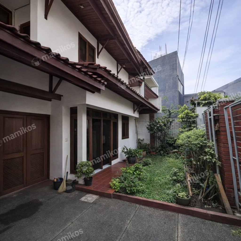Rumah Sertifikat SHM 4 Kamar Tidur 4 Kamar Mandi Sunrise Garden Jakarta Barat - Photo 3