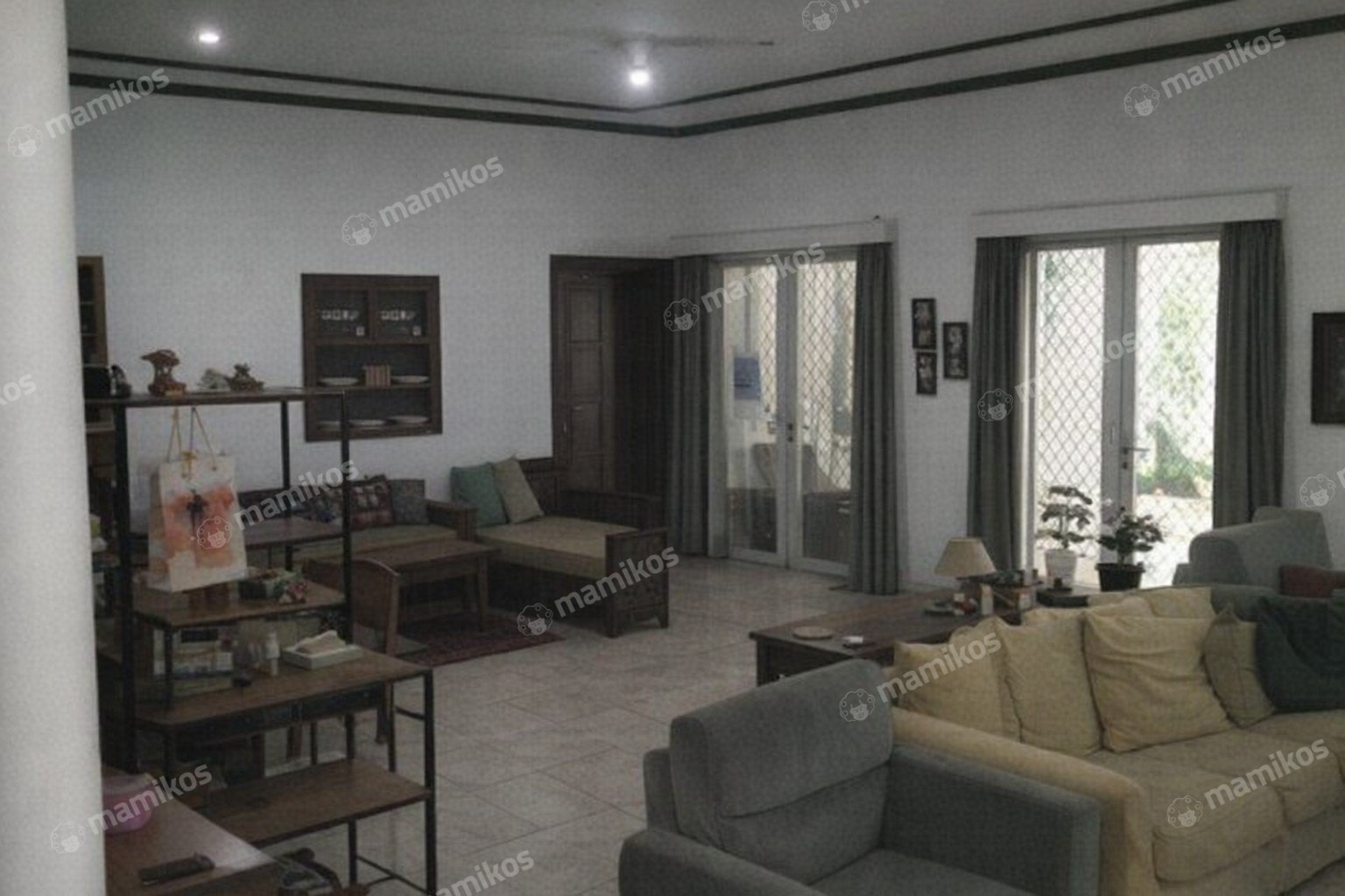 Rumah Sertifikat SHM 8 Kamar Tidur 5 Kamar Mandi Cipete Jakarta Selatan