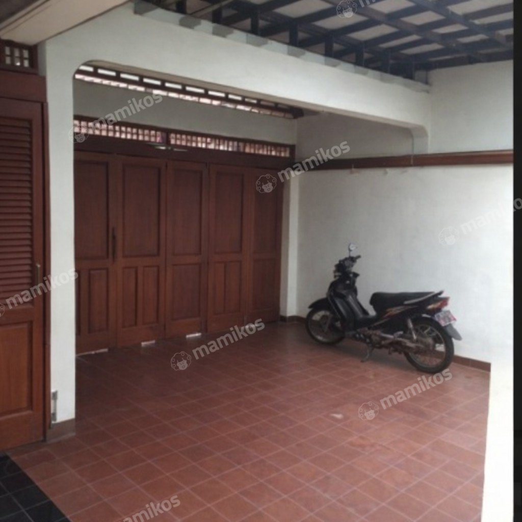 Rumah Sertifikat SHM 5 Kamar Tidur 4 Kamar Mandi Duren Sawit Jakarta Timur - Photo 2