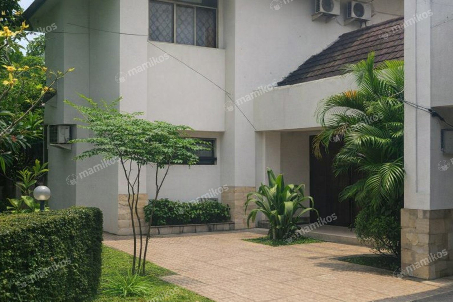 Rumah Sertifikat SHM 6 Kamar Tidur 4 Kamar Mandi Kayu Putih Jakarta Timur