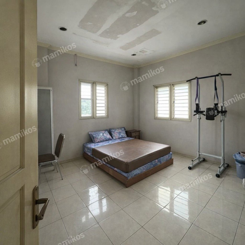 Rumah Sertifikat SHM 4 Kamar Tidur 3 Kamar Mandi Jelambar Jakarta Barat - Photo 4
