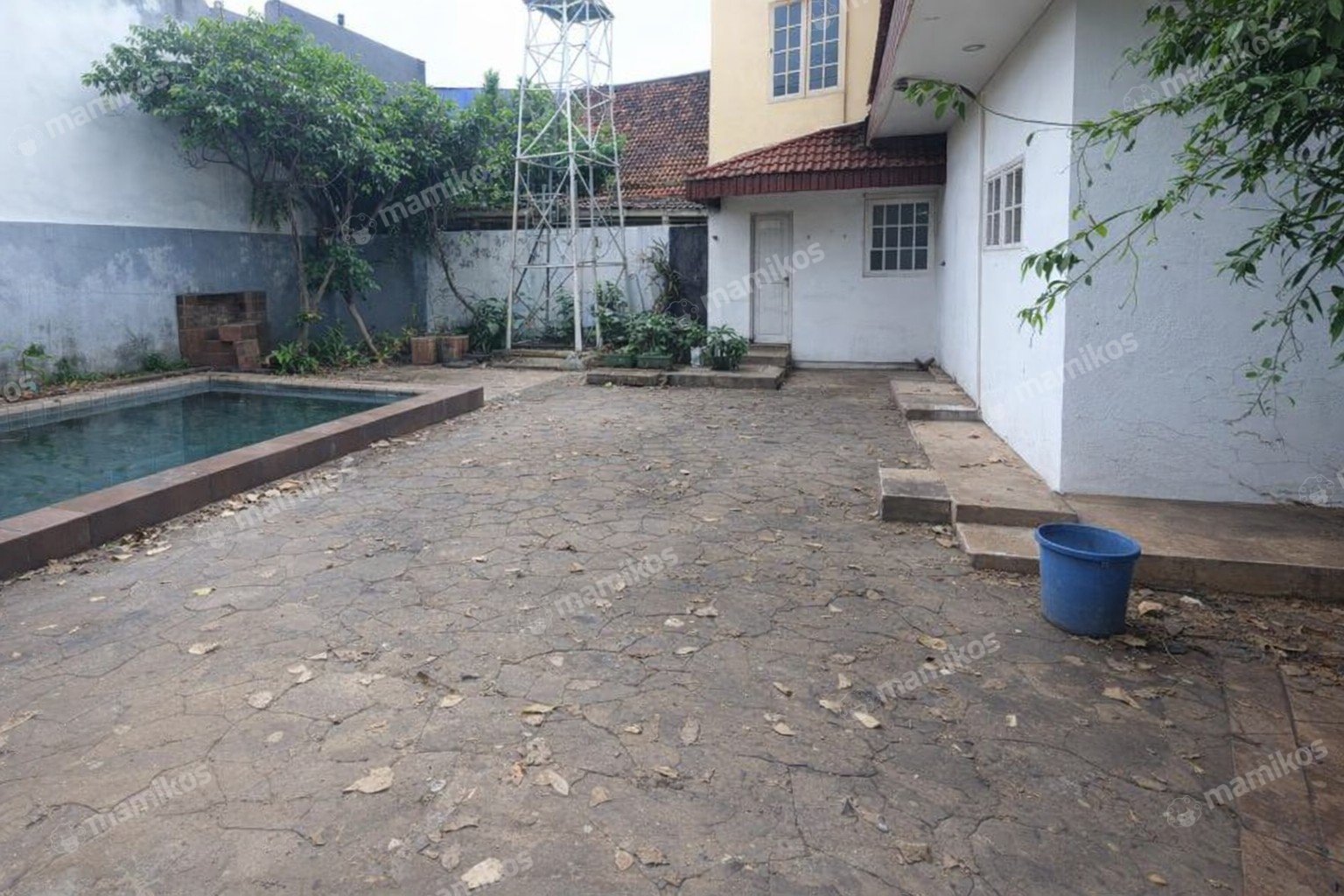 Rumah Sertifikat SHM 7 Kamar Tidur 4 Kamar Mandi Kemang Jakarta Selatan - Photo 5
