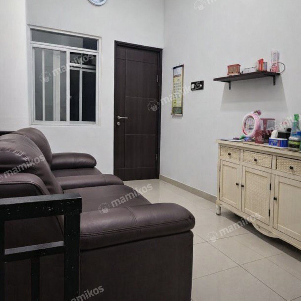 Rumah Sertifikat SHM 4 Kamar Tidur 3 Kamar Mandi Tanjung Duren Selatan Jakarta Barat - Photo 4