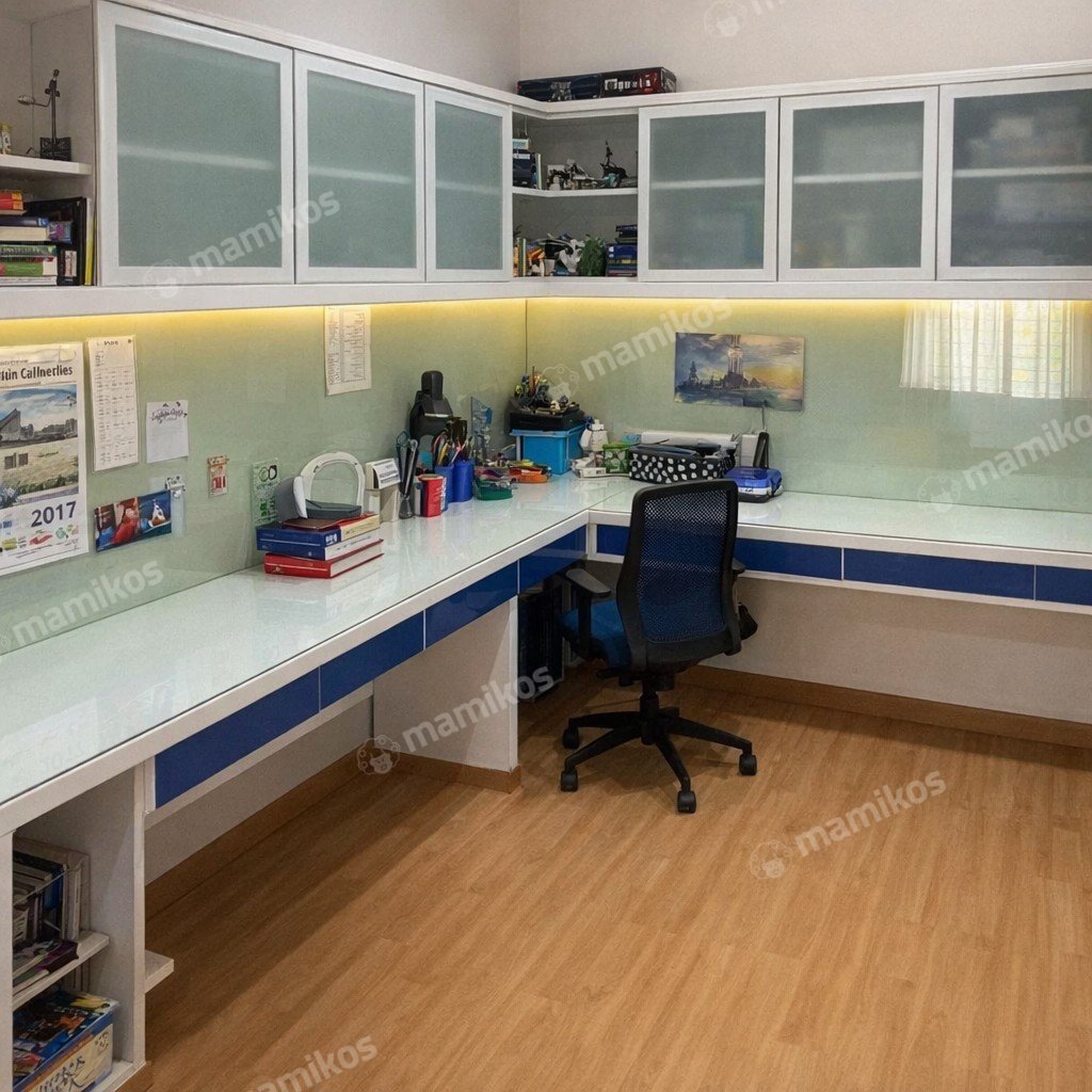 Rumah Sertifikat SHM 4 Kamar Tidur 4 Kamar Mandi Pantai Indah Kapuk Jakarta Utara - Photo 2