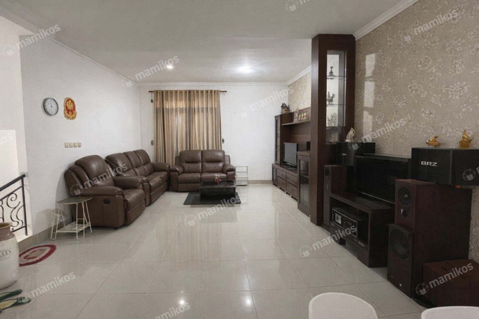 Rumah Sertifikat SHM 4 Kamar Tidur 3 Kamar Mandi Pantai Indah Kapuk Jakarta Utara