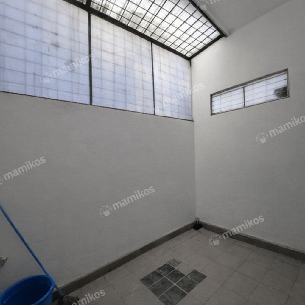 Rumah Sertifikat SHM 3 Kamar Tidur 2 Kamar Mandi Kota Wisata Jakarta Timur - Photo 5