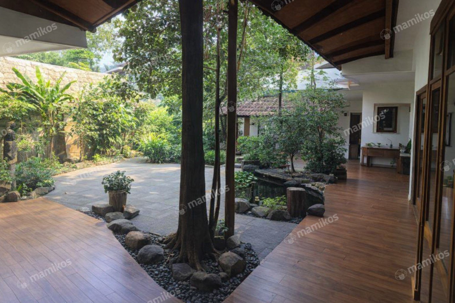 Rumah Sertifikat SHM 4 Kamar Tidur 4 Kamar Mandi Tanjung Duren Jakarta Barat - Photo 5