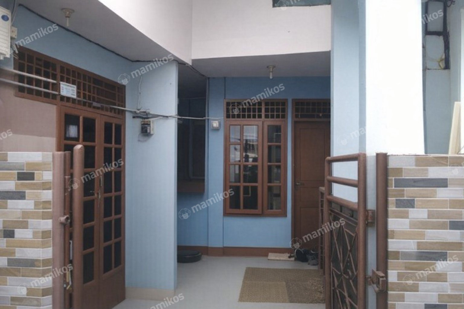 Rumah Sertifikat SHM 3 Kamar Tidur 3 Kamar Mandi Srengseng Jakarta Barat
