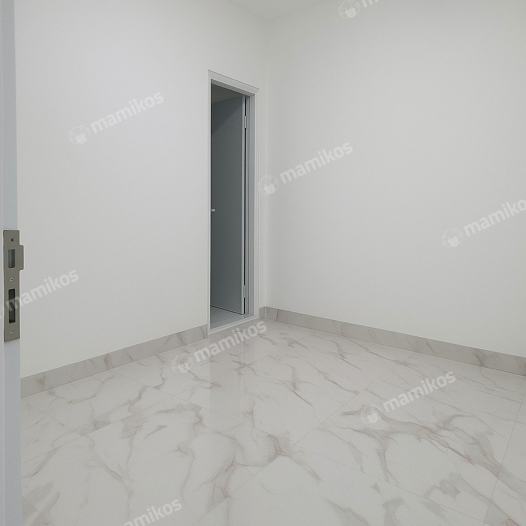 Rumah Sertifikat SHM 4 Kamar Tidur 3 Kamar Mandi Tomang Jakarta Barat - Photo 4