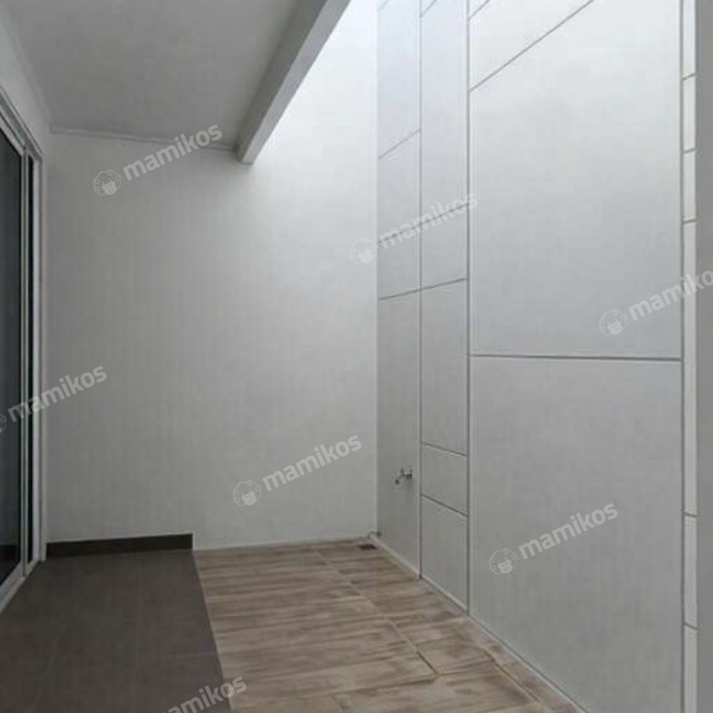Rumah Sertifikat SHM 3 Kamar Tidur 2 Kamar Mandi Green Lake City Jakarta Barat - Photo 3