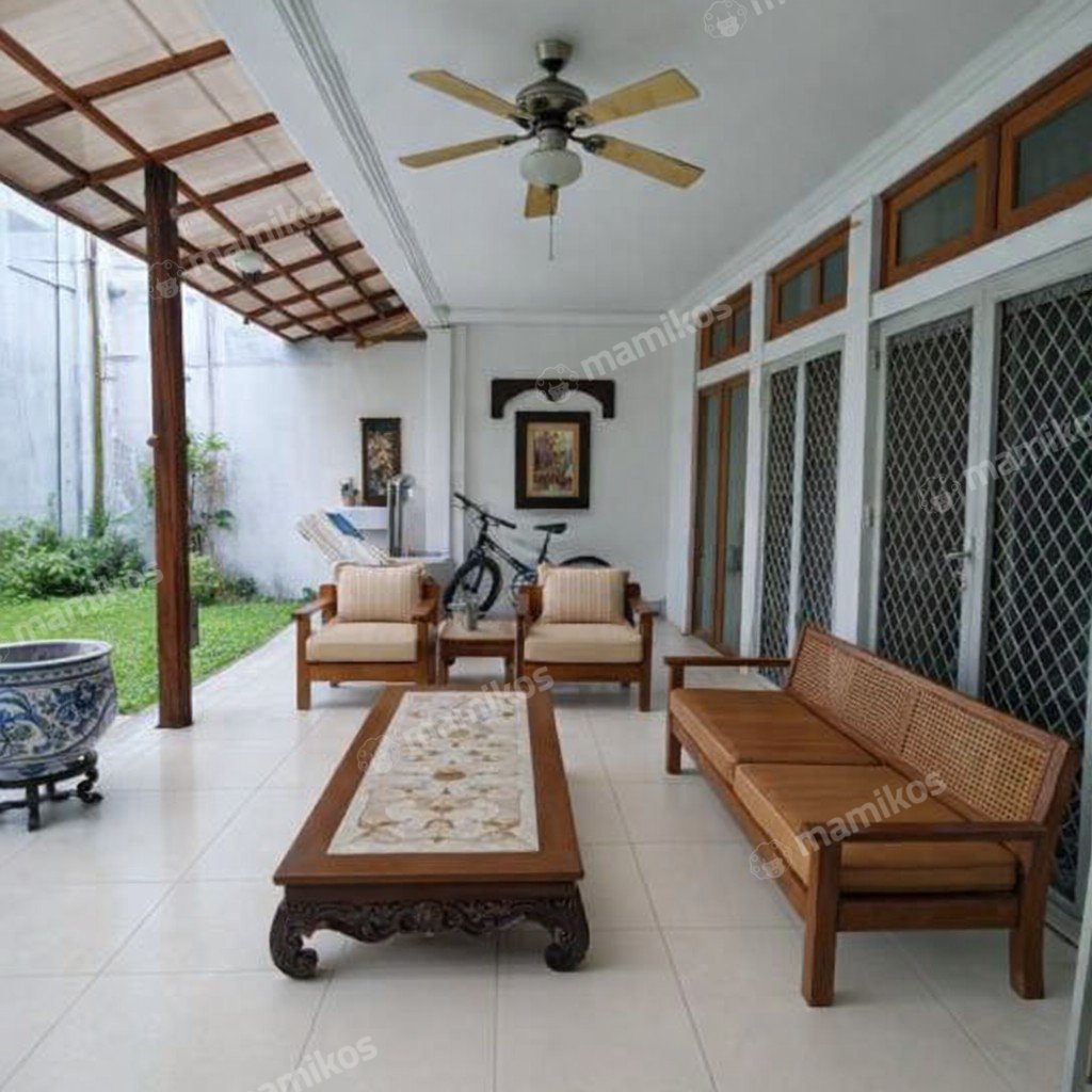Rumah Sertifikat SHM 4 Kamar Tidur 4 Kamar Mandi Kebayoran Baru Jakarta Selatan - Photo 5