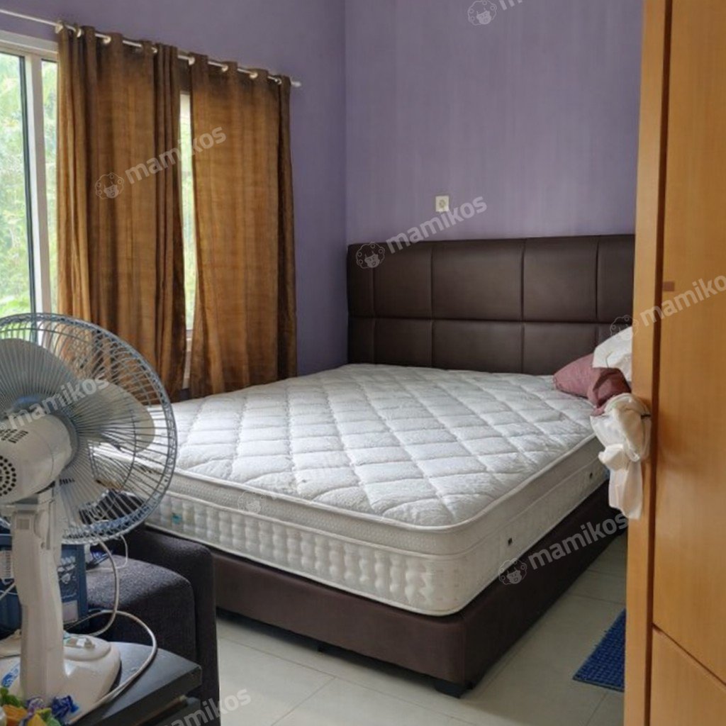 Rumah Sertifikat SHM 4 Kamar Tidur 4 Kamar Mandi Kelapa Gading Jakarta Utara - Photo 2