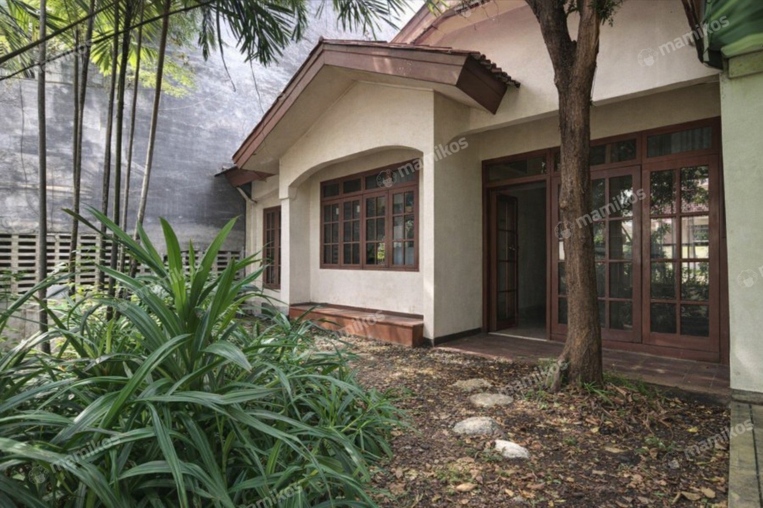Rumah Sertifikat SHM 3 Kamar Tidur 2 Kamar Mandi Pondok Indah Jakarta Selatan - Photo 3