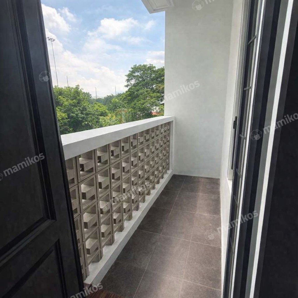 Rumah Sertifikat SHM 4 Kamar Tidur 3 Kamar Mandi Kembangan Jakarta Barat - Photo 2