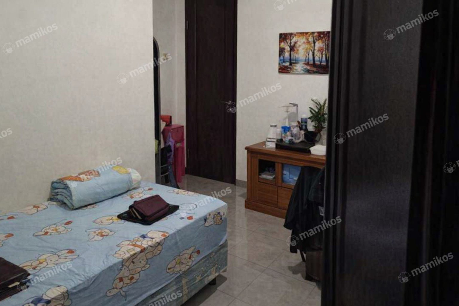 Rumah Sertifikat SHM 4 Kamar Tidur 4 Kamar Mandi Permata Buana Jakarta Barat - Photo 2