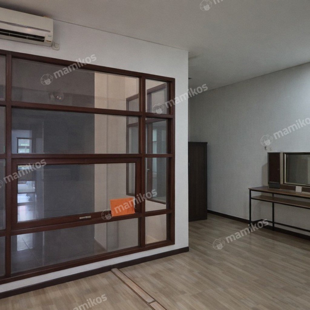 Rumah Sertifikat SHM 1 Lantai Joglo Jakarta Barat - Photo 3