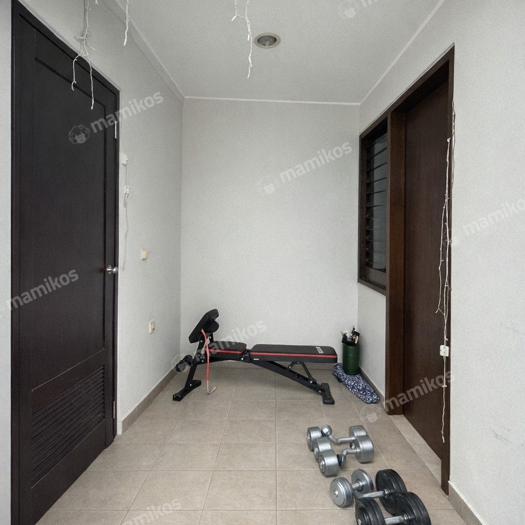 Rumah Sertifikat SHM 3 Kamar Tidur 2 Kamar Mandi Green Lake City Jakarta Barat - Photo 3