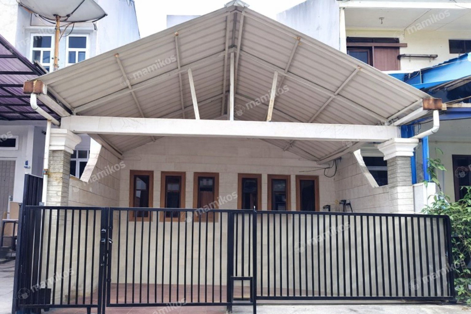 Rumah Sertifikat SHM 4 Kamar Tidur 2 Kamar Mandi Kelapa Gading Jakarta Utara