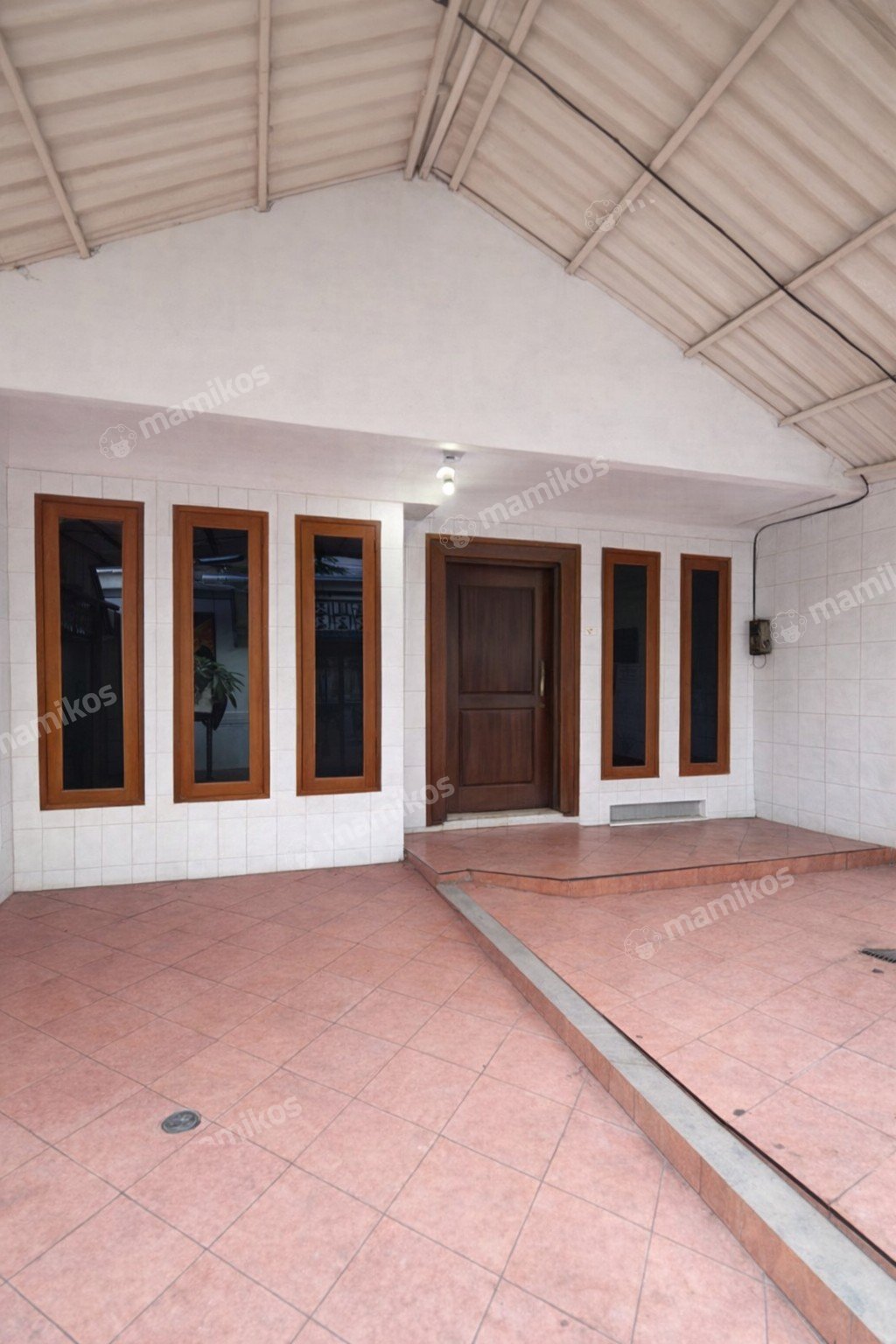 Rumah Sertifikat SHM 4 Kamar Tidur 2 Kamar Mandi Kelapa Gading Jakarta Utara - Photo 2