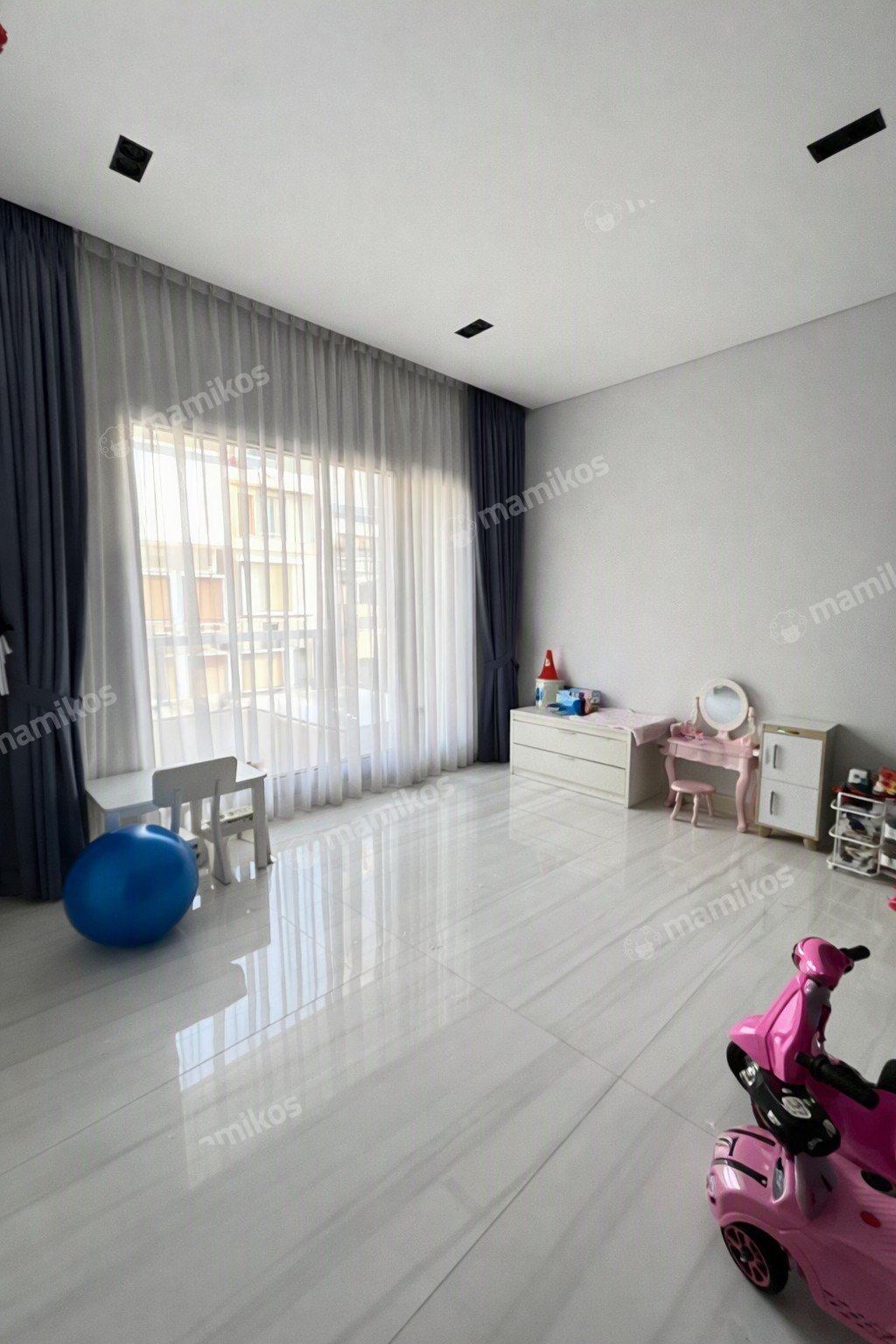 Rumah Sertifikat SHM 4 Kamar Tidur 4 Kamar Mandi Pantai Indah Kapuk Jakarta Utara - Photo 5