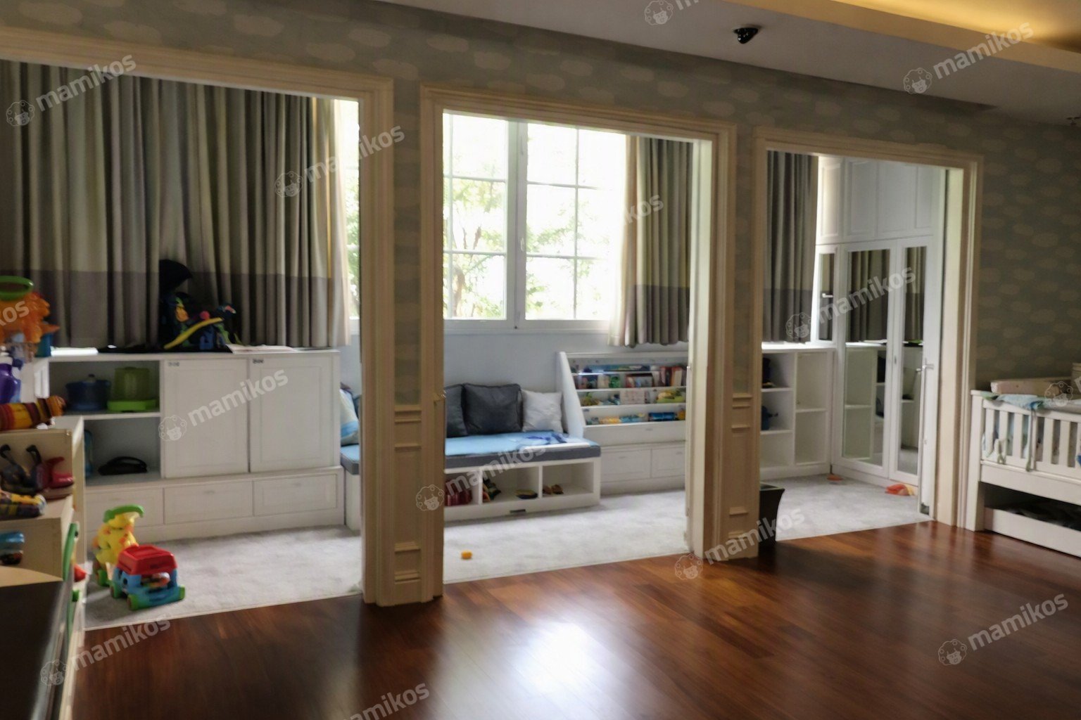 Rumah 4 Kamar Tidur 3 Kamar Mandi 3 Lantai Pantai Indah Kapuk Jakarta Utara - Photo 4