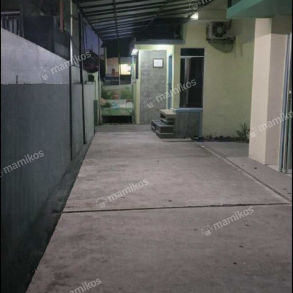 Rumah Sertifikat SHM 2 Kamar Tidur 2 Kamar Mandi Cijantung Jakarta Timur - Photo 3