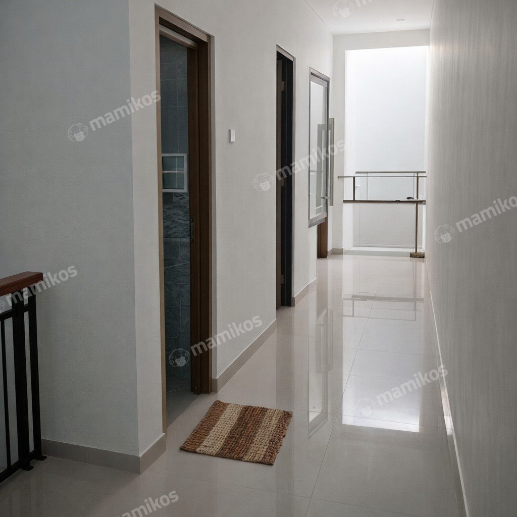 Rumah Sertifikat SHM 3 Kamar Tidur 3 Kamar Mandi Kebon Jeruk Jakarta Barat - Photo 5