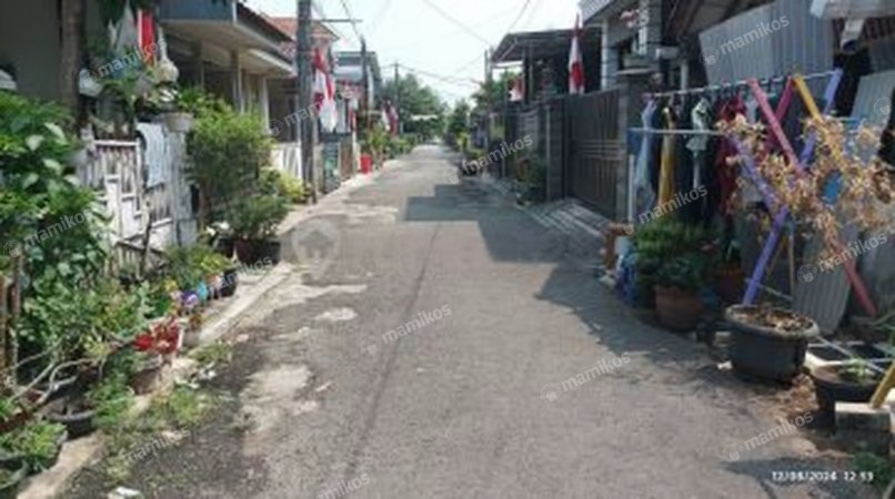 Rumah Sertifikat SHM 2 Kamar Tidur 1 Kamar Mandi Summarecon Bekasi Bekasi - Photo 3
