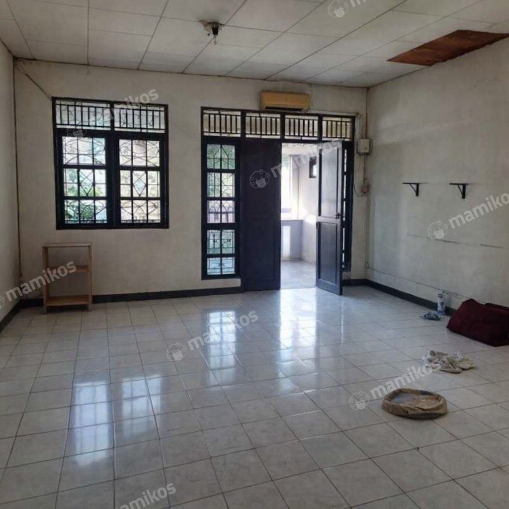 Rumah Sertifikat SHM 4 Kamar Tidur 2 Kamar Mandi Bintaro Jakarta Selatan - Photo 2