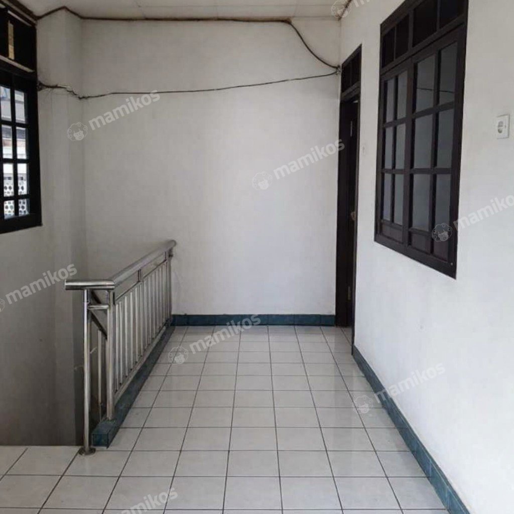 Rumah Sertifikat SHM 4 Kamar Tidur 2 Kamar Mandi Bintaro Jakarta Selatan - Photo 5