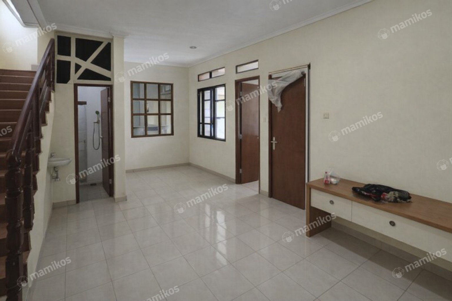 Rumah Sertifikat SHM 4 Kamar Tidur 3 Kamar Mandi Cirendeu Jakarta Selatan - Photo 5
