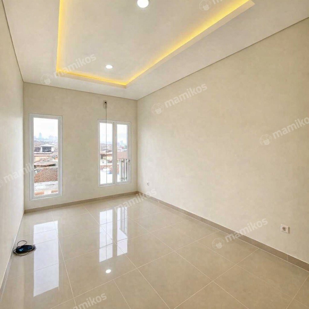 Rumah Sertifikat SHM 3 Kamar Tidur 3 Kamar Mandi Grogol Jakarta Barat - Photo 3