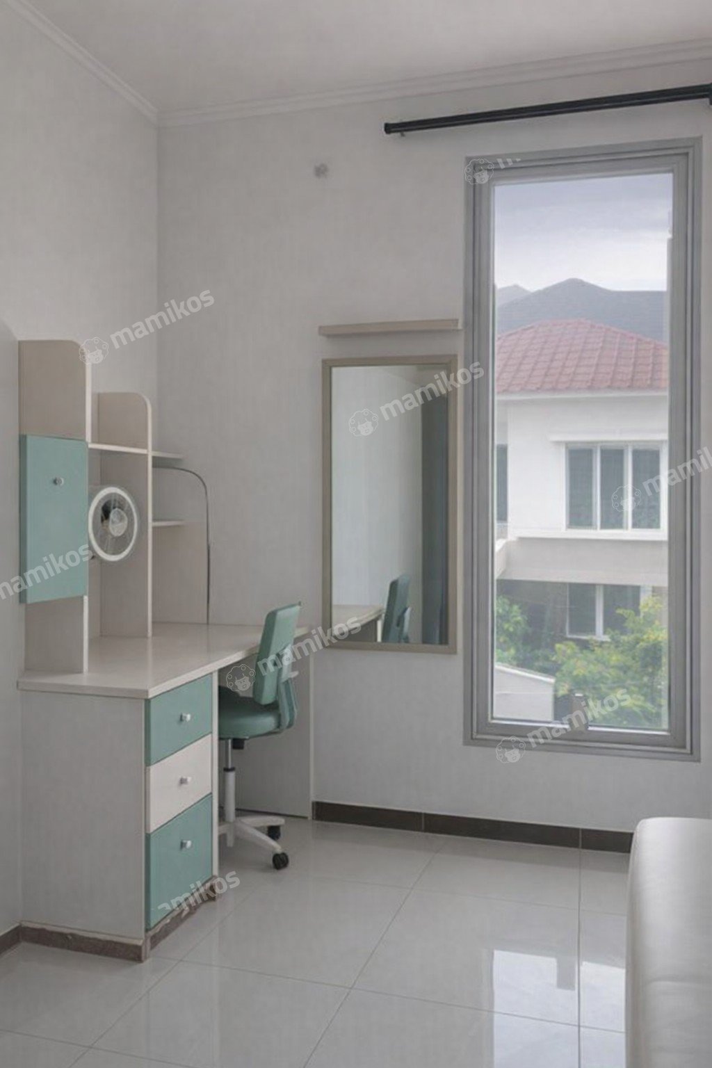 Rumah Sertifikat SHM 6 Kamar Tidur 4 Kamar Mandi Cengkareng Jakarta Barat - Photo 4