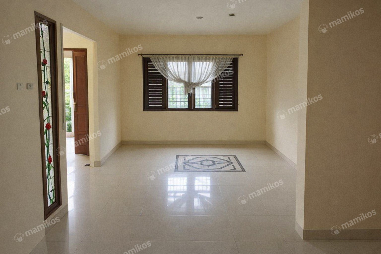 Rumah Sertifikat SHM 4 Kamar Tidur 5 Kamar Mandi Kebayoran Lama Jakarta Selatan - Photo 3