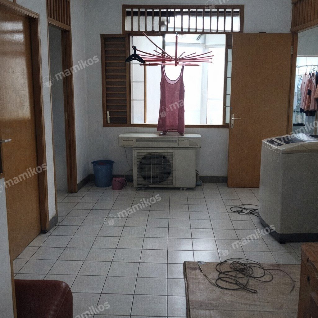 Rumah Sertifikat SHM 3 Kamar Tidur 1 Kamar Mandi Citra Garden Jakarta Barat - Photo 5
