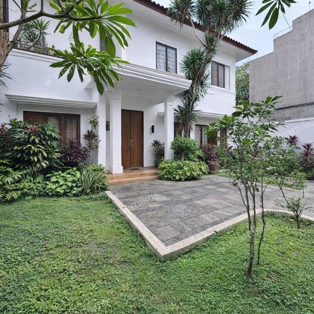 Rumah Sertifikat SHM 5 Kamar Tidur 5 Kamar Mandi Kemang Jakarta Selatan - Photo 3