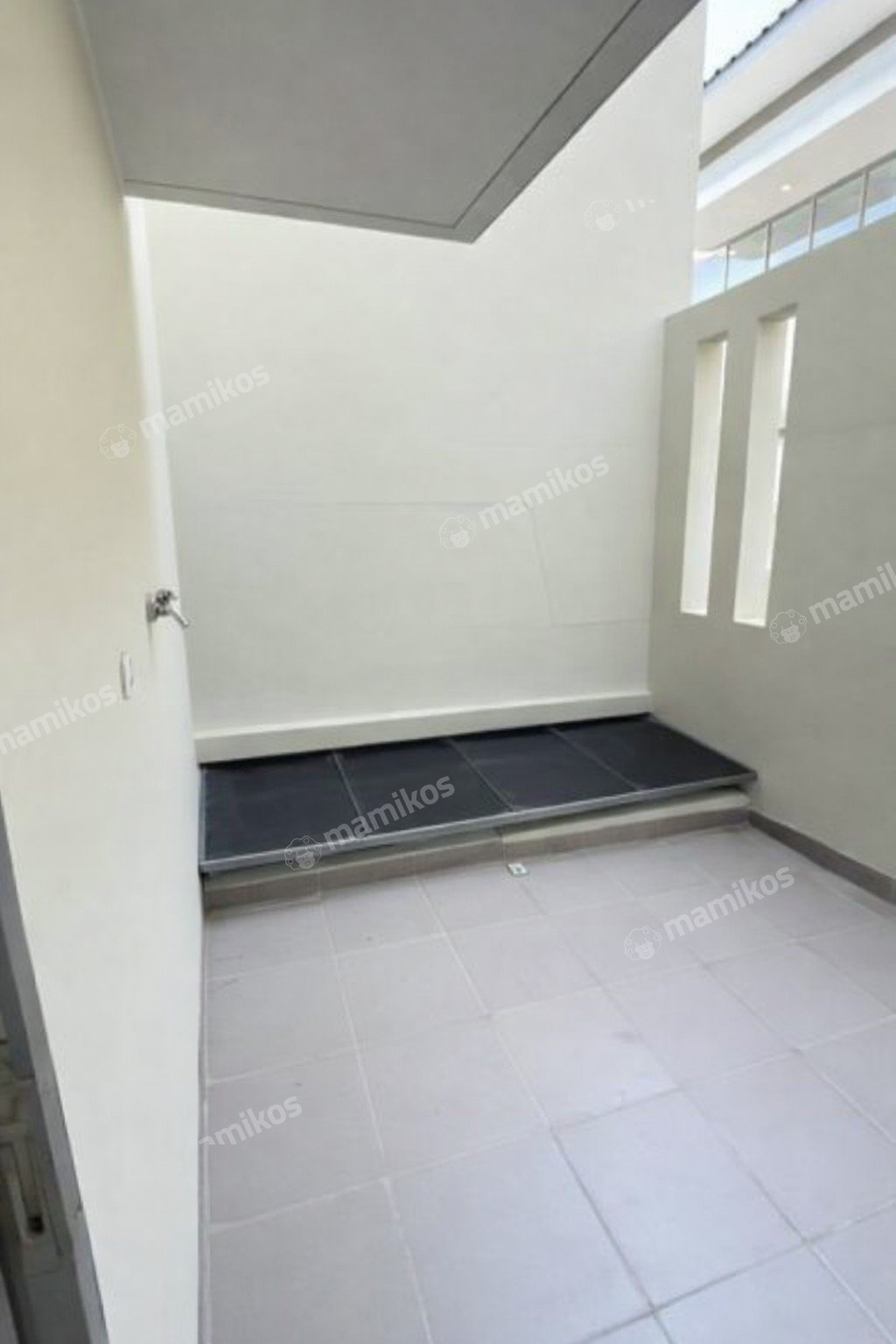 Rumah 3 Kamar Tidur 3 Kamar Mandi 2 Lantai Golf Island Jakarta Utara - Photo 2