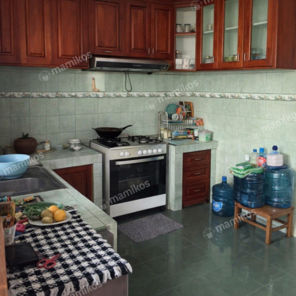 Rumah Sertifikat SHM 7 Kamar Tidur 3 Kamar Mandi Kemanggisan Jakarta Barat - Photo 5